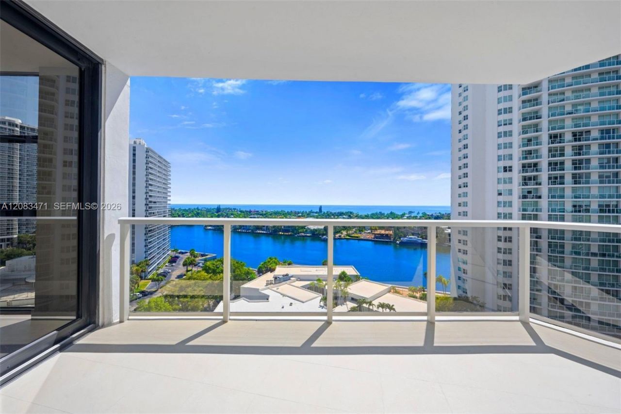 20281 E Country Club Dr , Unit 1008, Aventura, FL 33180 Photo