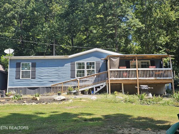 810 Chestnut Grove Road Rd, New Tazewell, TN 37825