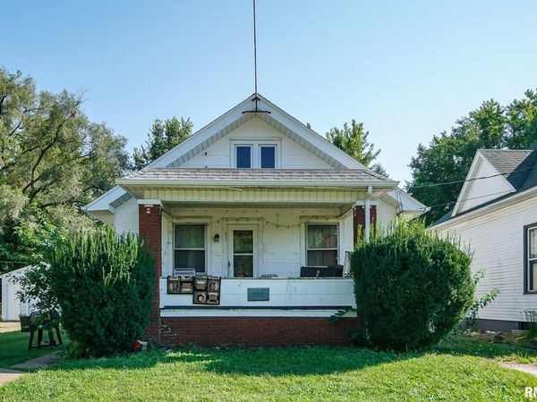 802 W HANSSLER Street, Peoria, IL 61604