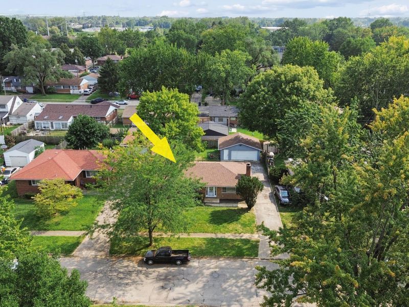 3839 Roswell Drive, Columbus, OH 43227 Photo 7