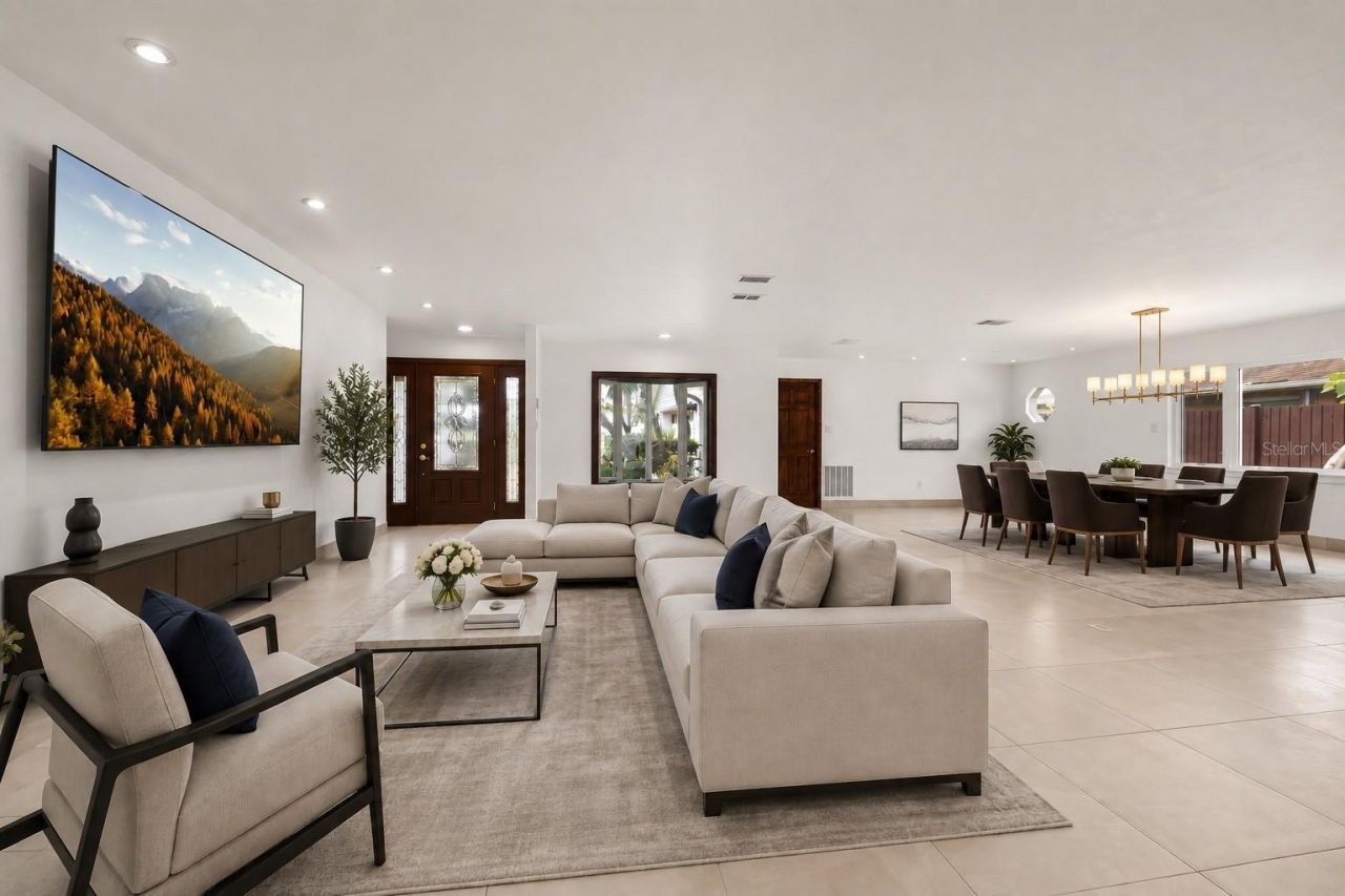 3625 Waters Edge Drive, Belle Isle, FL 32812 Photo