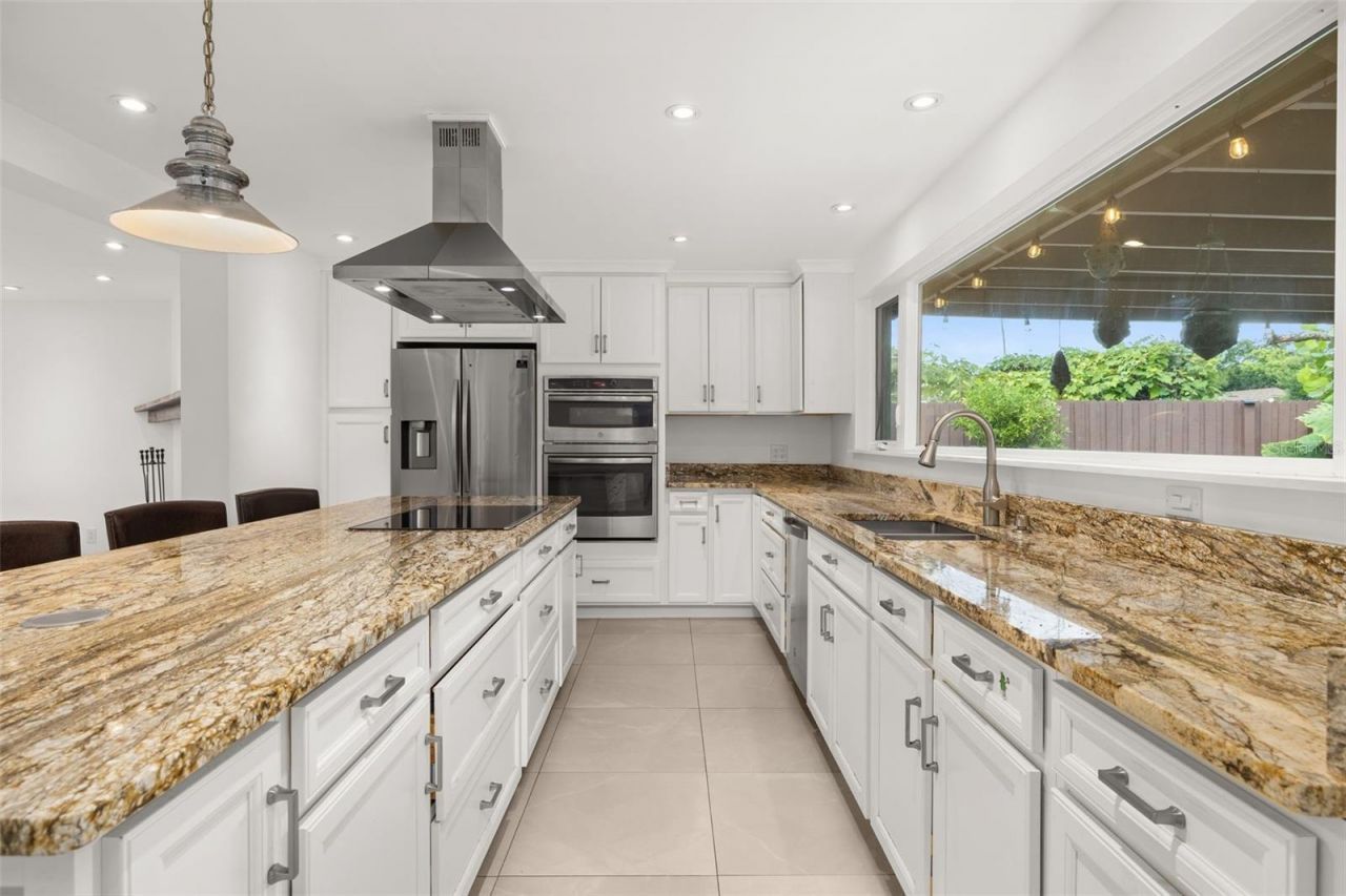 3625 Waters Edge Drive, Belle Isle, FL 32812 Photo