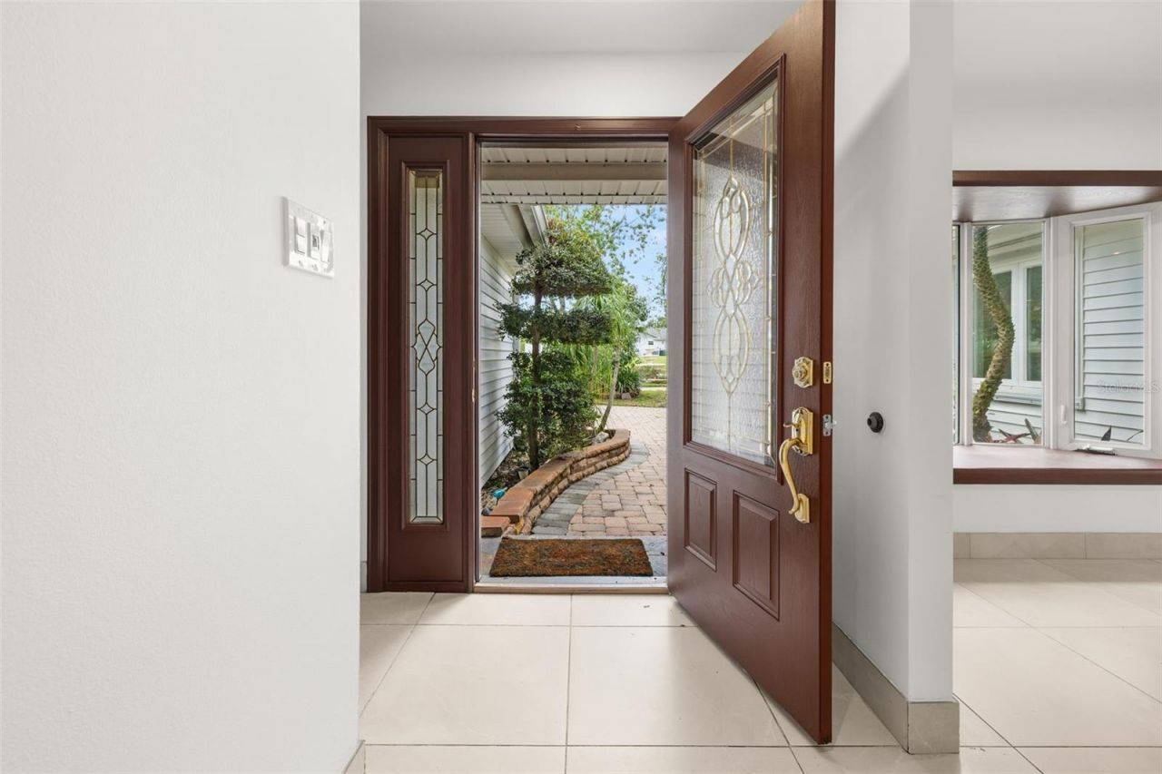 3625 Waters Edge Drive, Belle Isle, FL 32812 Photo