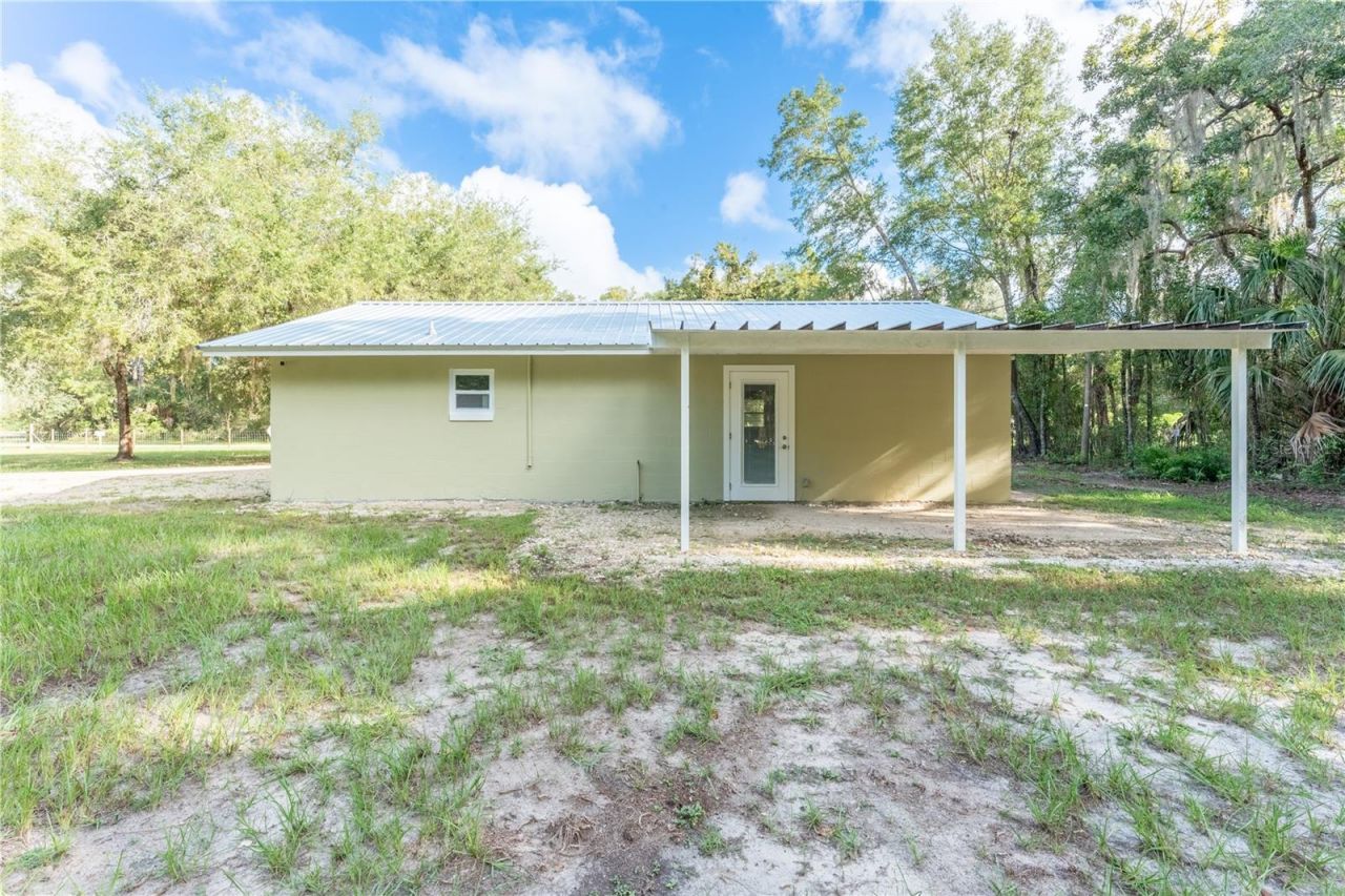 8030 SE 153rd Street, Inglis, FL 34449 Photo