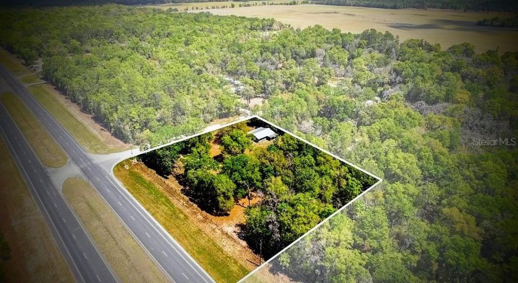 8030 SE 153rd Street, Inglis, FL 34449 Photo