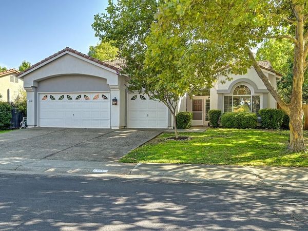 121 Orange Blossom Cir, Folsom, CA 95630