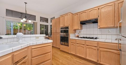 121 Orange Blossom Cir, Folsom, CA 95630 Photo
