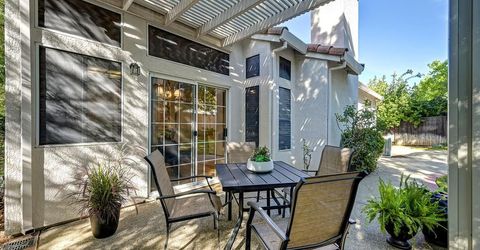 121 Orange Blossom Cir, Folsom, CA 95630 Photo