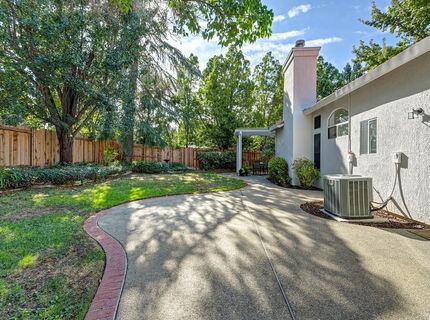 121 Orange Blossom Cir, Folsom, CA 95630 Photo