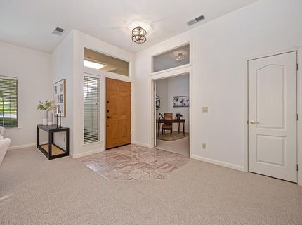 121 Orange Blossom Cir, Folsom, CA 95630 Photo