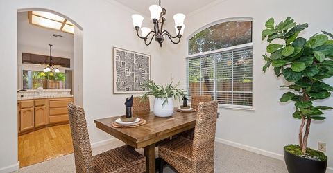 121 Orange Blossom Cir, Folsom, CA 95630 Photo