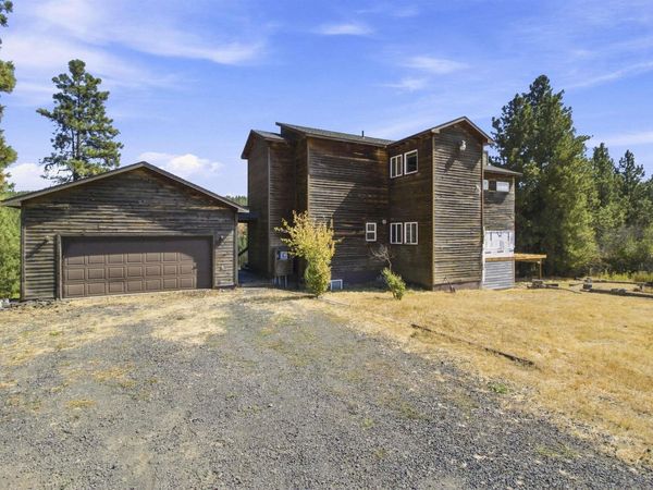 1001 N River Rd., Palouse, WA 99160