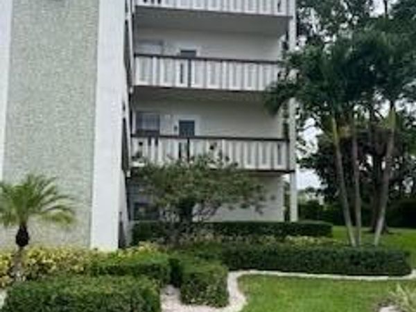 240 SOUTHAMPTON B, Unit 240, West Palm Beach, FL 33417