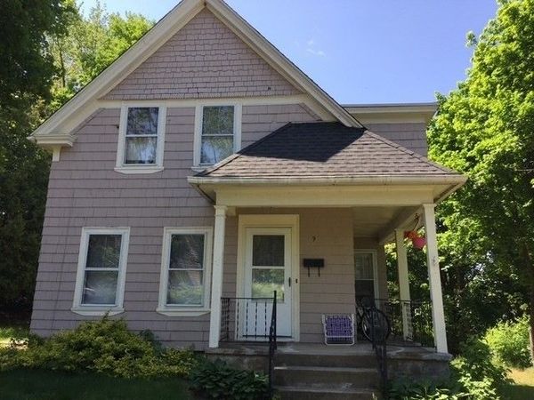9 East Walnut St, Milford, MA 01757