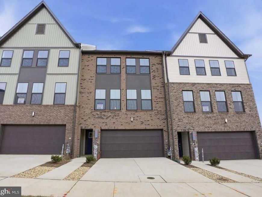 1236 Crested Wood Drive, Laurel, MD 20724 Main Photo