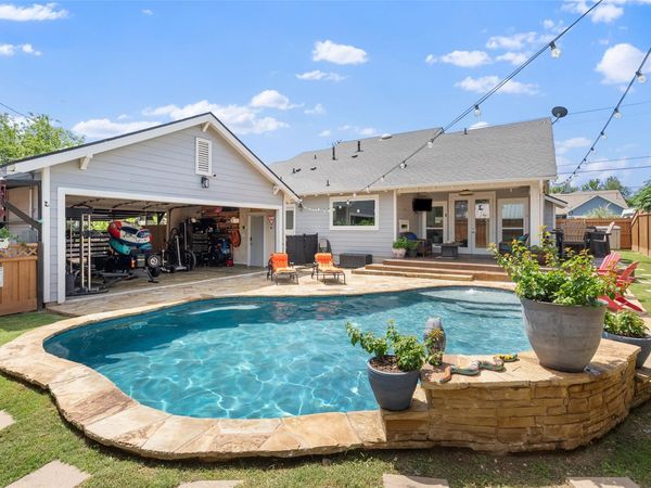 601 W 17th ST, Georgetown, TX 78626