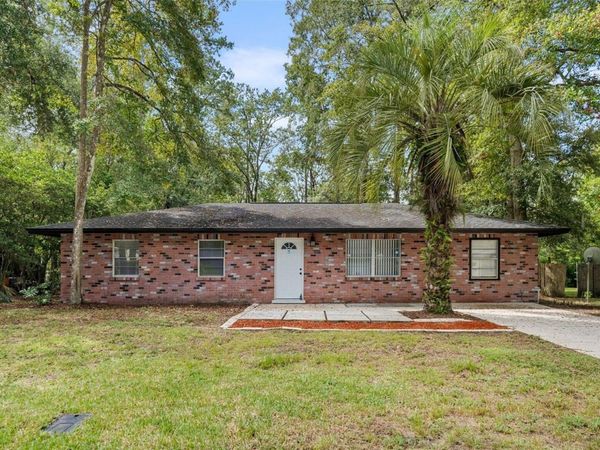 2827 NW 42ND PLACE , GAINESVILLE, FL 32605