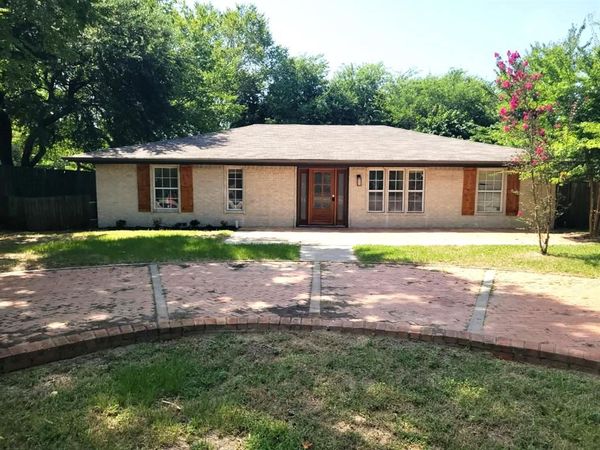 103 W Cayuga Drive , Athens, TX 75751