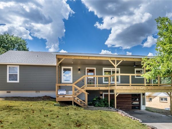 1847 N Woodland Avenue, Fayetteville, AR 72703