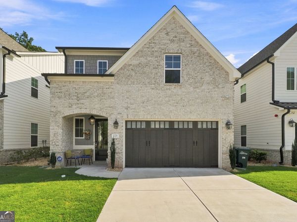 229 Scottsdale Drive, Marietta, GA 30064