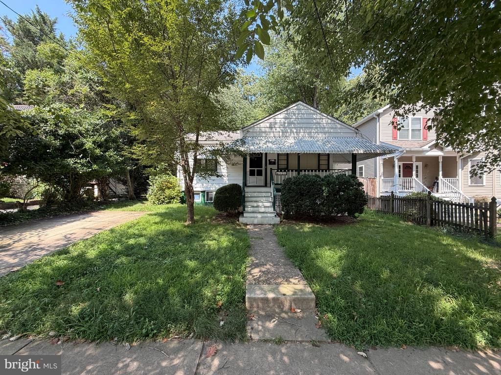 521 BEALL AVENUE , ROCKVILLE, MD 20850