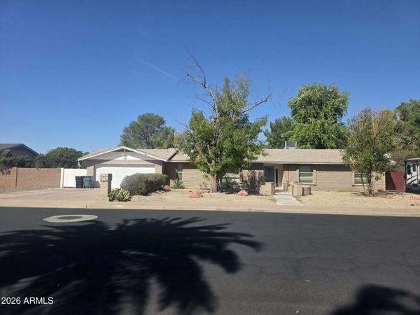 1502 N 25th Street, Mesa, AZ 85213