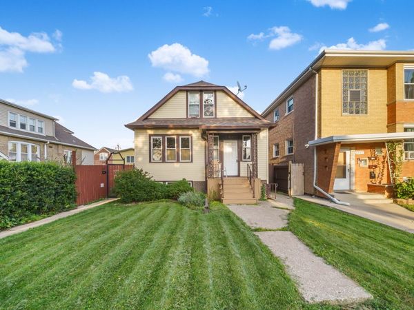 6043 S Kenneth Avenue, Chicago, IL 60629