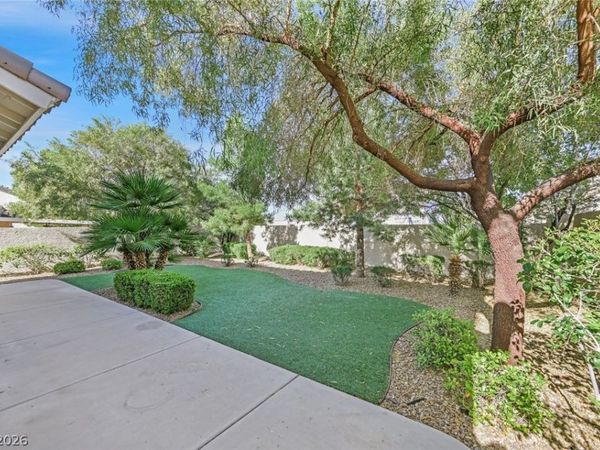 796 Vortex Avenue, Henderson, NV 89002
