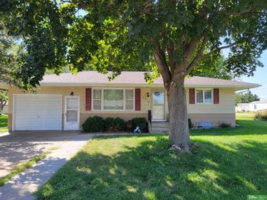 406 Gordon, Waco, NE 68460
