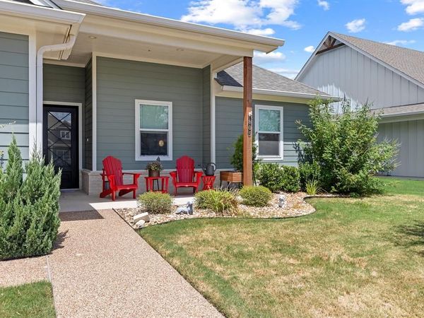 805 Forward Pass Drive , Hewitt, TX 76643
