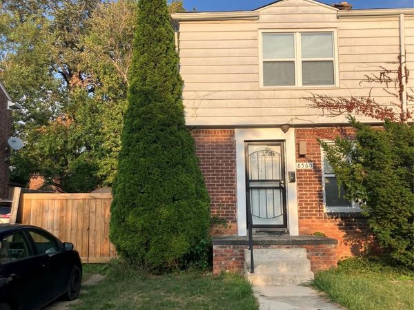 8560 Manor Street , Detroit, Mi 48204