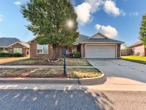 13628 Bradbury Lane, Piedmont, OK 73078