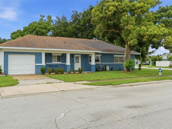 8502 OAK BLUFF DRIVE , ORLANDO, FL 32827
