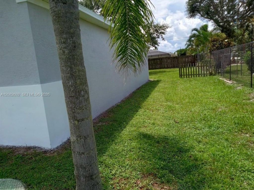 766 SE Norcross Ave , Port Saint Lucie, FL 34983 Photo
