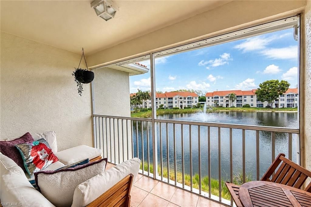 4620 Saint Croix Ln, Unit 935, Naples, FL 34109 Photo