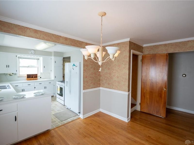 525 Shroyer Road, Dayton, OH 45419 Photo 8