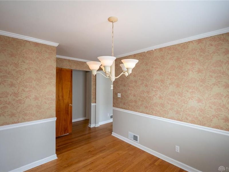 525 Shroyer Road, Dayton, OH 45419 Photo 9