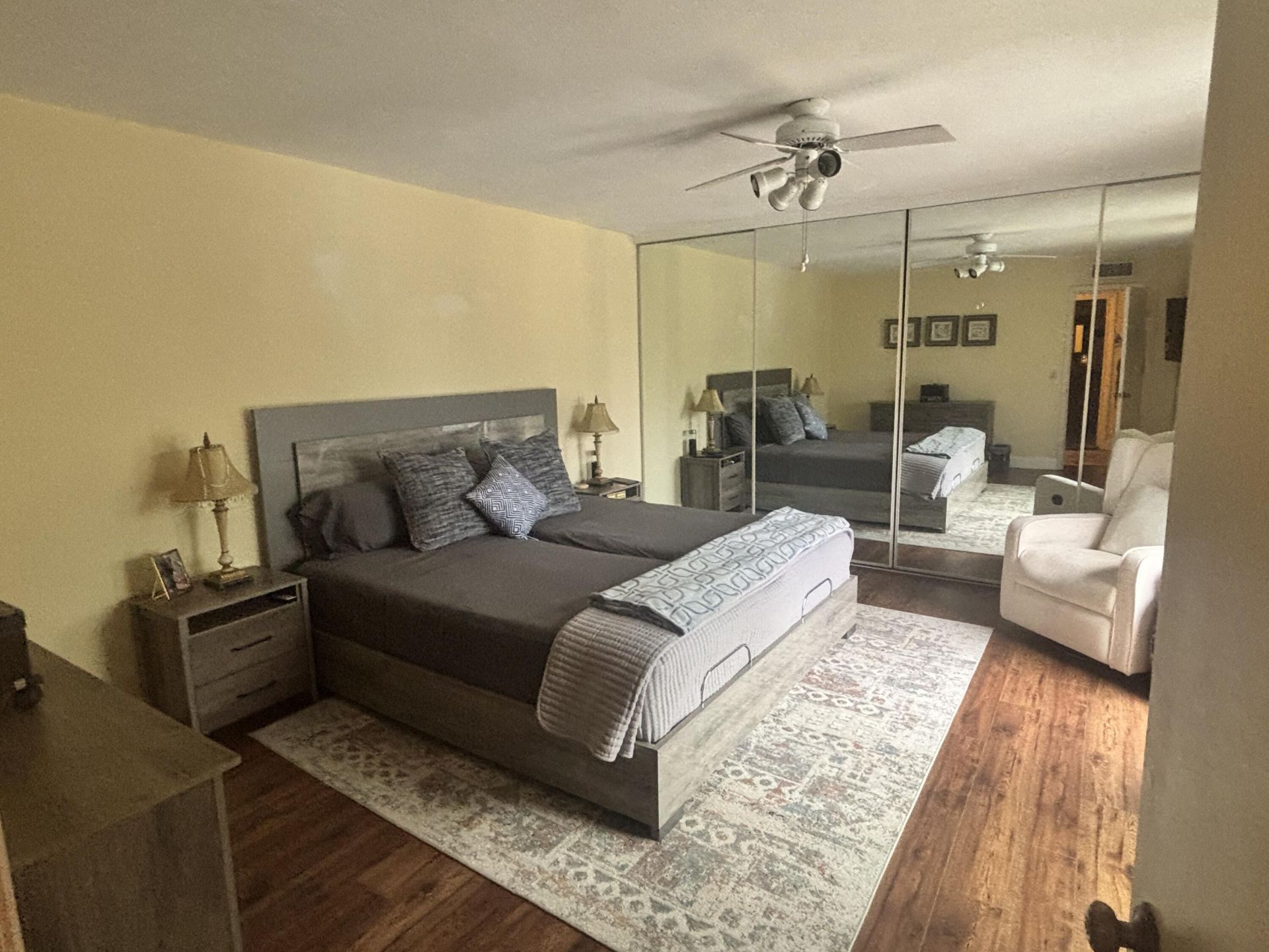 113 W Lake Arbor Drive, Palm Springs, FL 33461 Photo