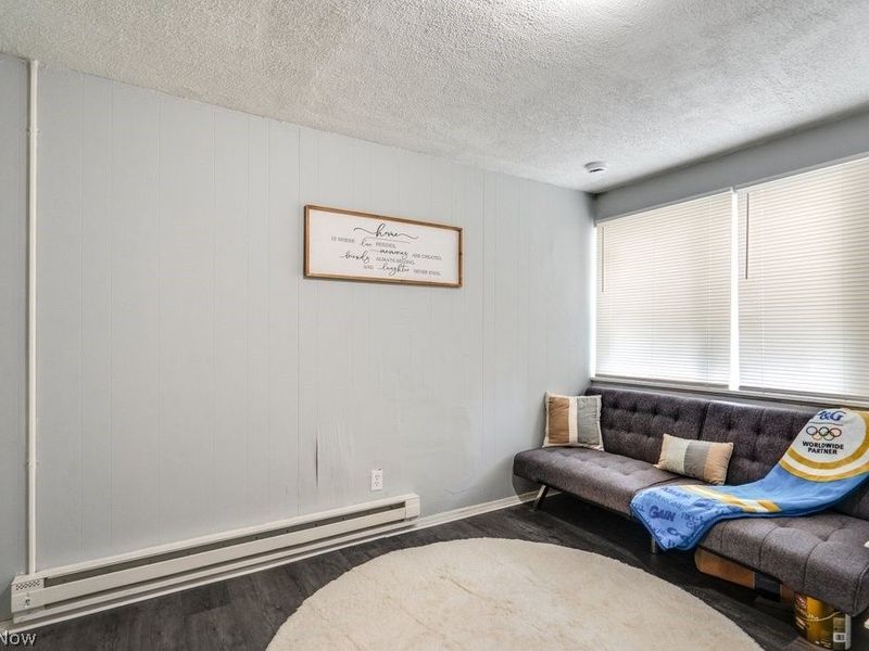 382 E 152nd Street, Cleveland, OH 44110 Photo 2