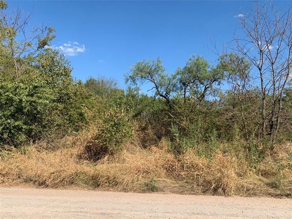 101 Bridlewood Lane, Bridgeport, TX 76426