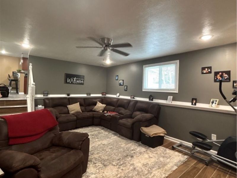 121 Bethesda Circle, Elyria, OH 44035 Photo 8