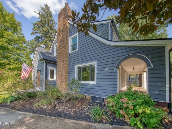 2624 Delrose Drive, Knoxville, TN 37914