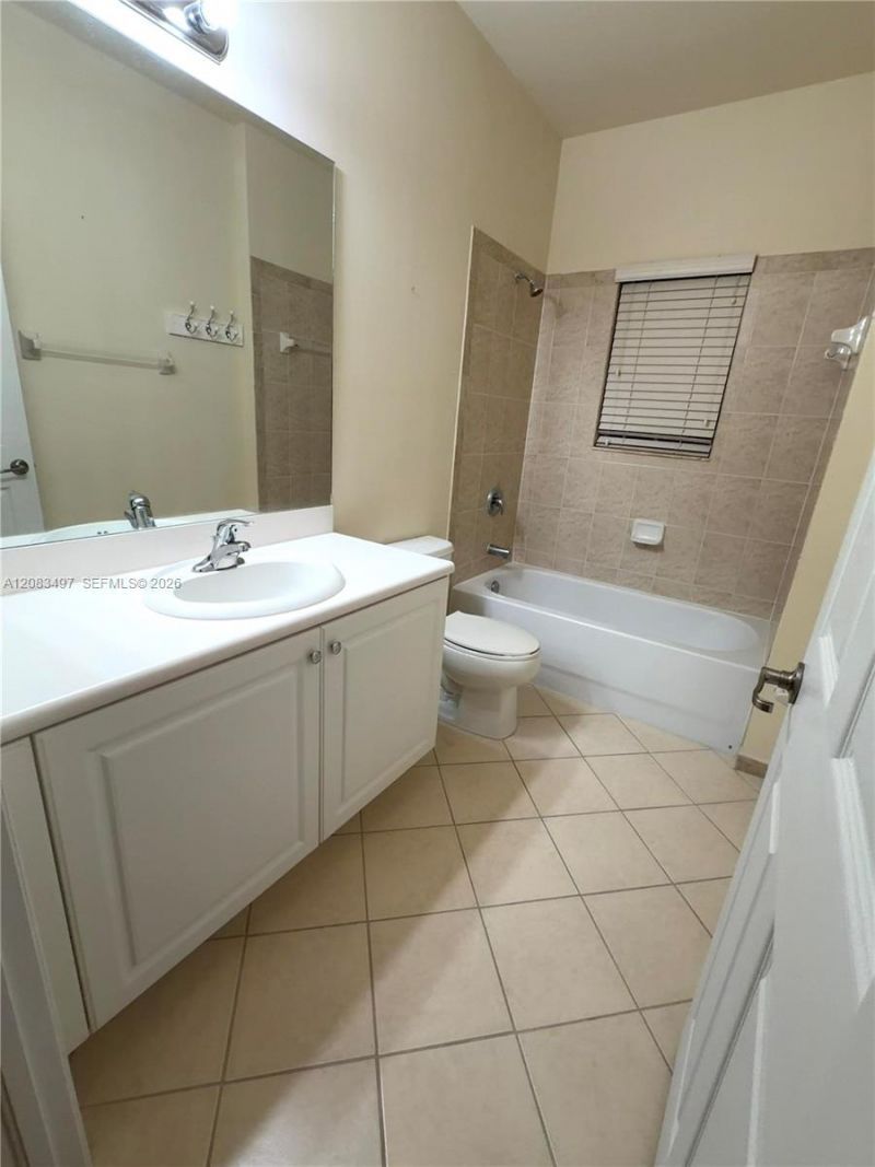 140 NE 28th Ter, Homestead, FL 33033 Photo