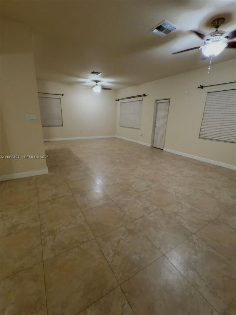 140 NE 28th Ter, Homestead, FL 33033 Photo