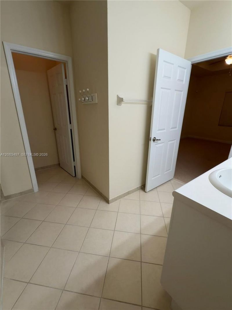 140 NE 28th Ter, Homestead, FL 33033 Photo