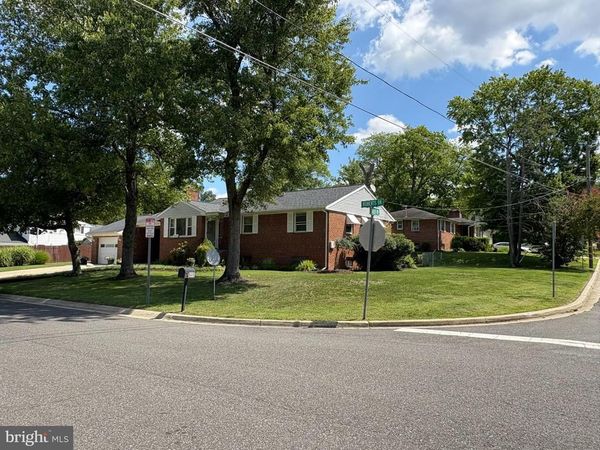 6416 ROBERTS DRIVE , TEMPLE HILLS, MD 20748