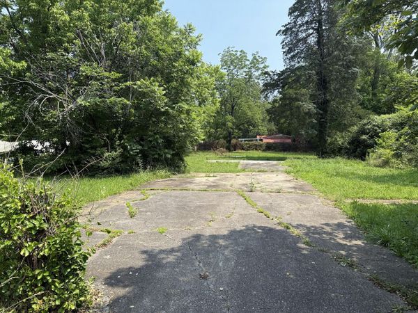 5001 Fike Drive , Chattanooga, TN 37412