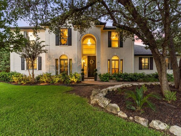 842 Sunfish ST, Lakeway, TX 78734
