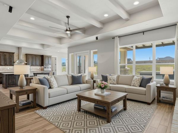 125 VALLEY VIEW DR, La Vernia, TX 78121