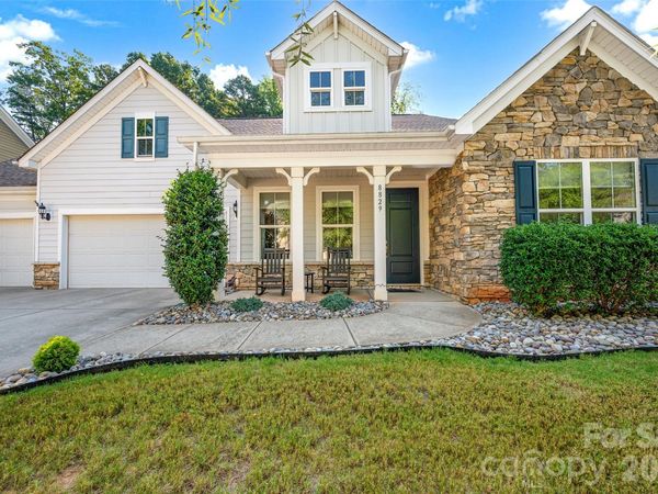 8829 Bur Lane, Huntersville, NC 28078